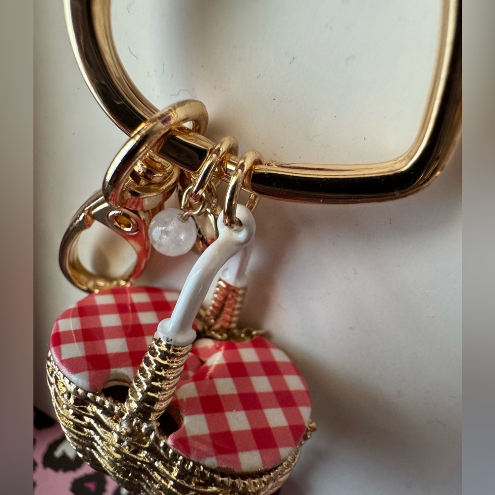Betsey Johnson Gold Basket Charm Keychain NWT - Picture 3 of 6